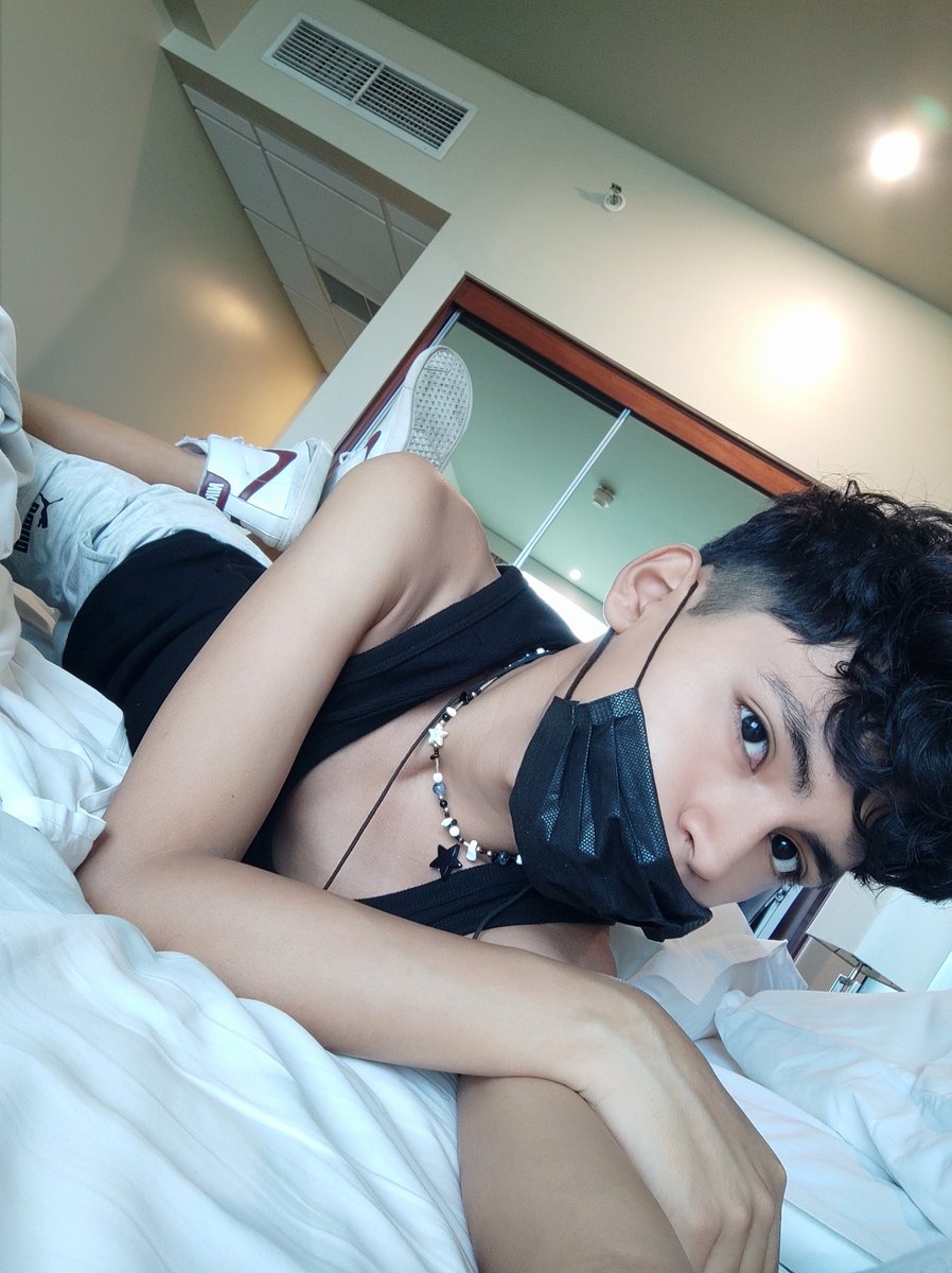 twinkperu_18's tweet photo. Hola💤 ☆

#bi #gay https://t.co/OrIJrRhL9w