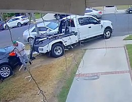villamarJr's tweet photo. @foxladesk  Saw your story on car theft ring with unmarked white tow trucks. They got me this morning https://t.co/Tym1flJYAs