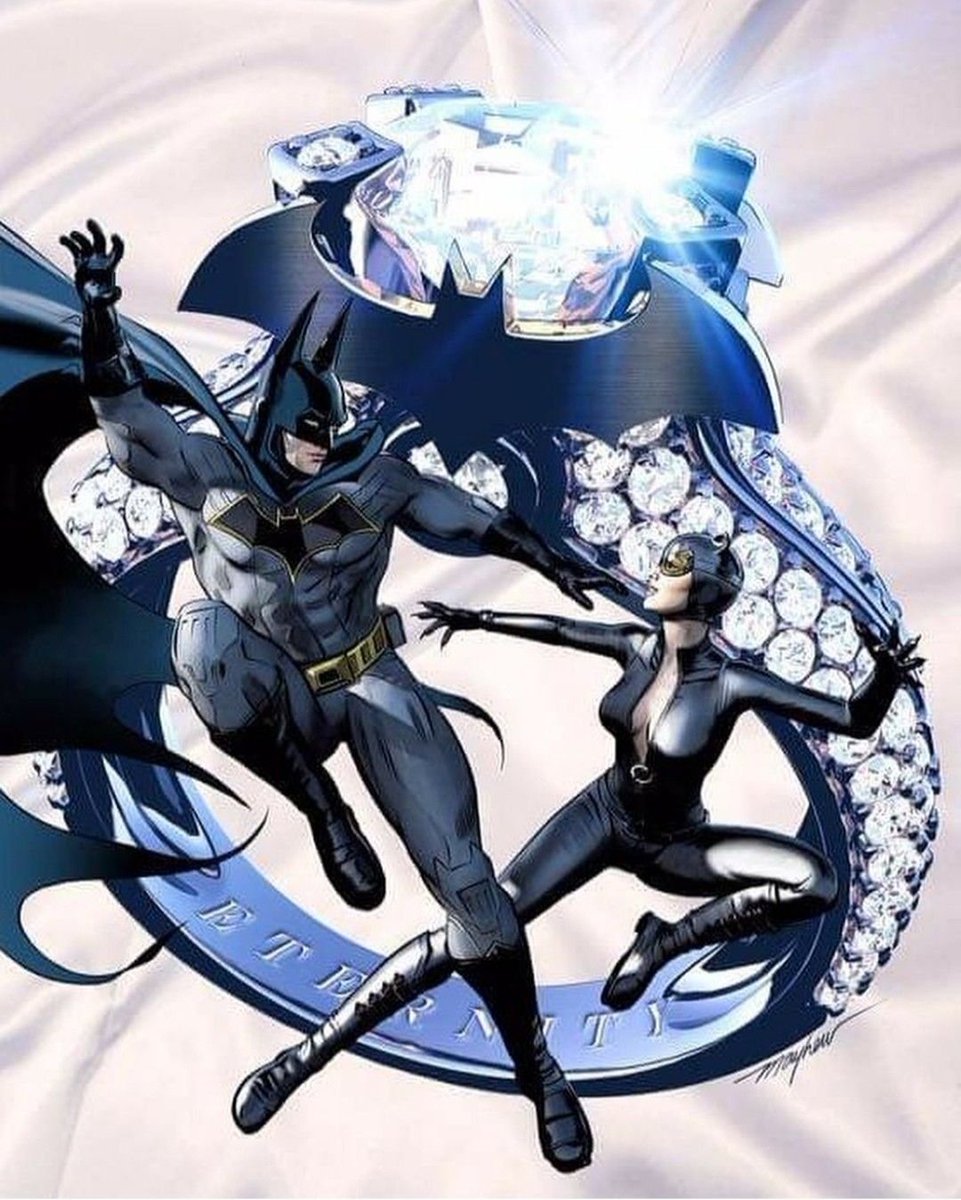 KyleCatw's tweet photo. #batcat Ahhh Our YOU&amp;ME hahaha pursue... capture... catch https://t.co/GqW8EQgQCy