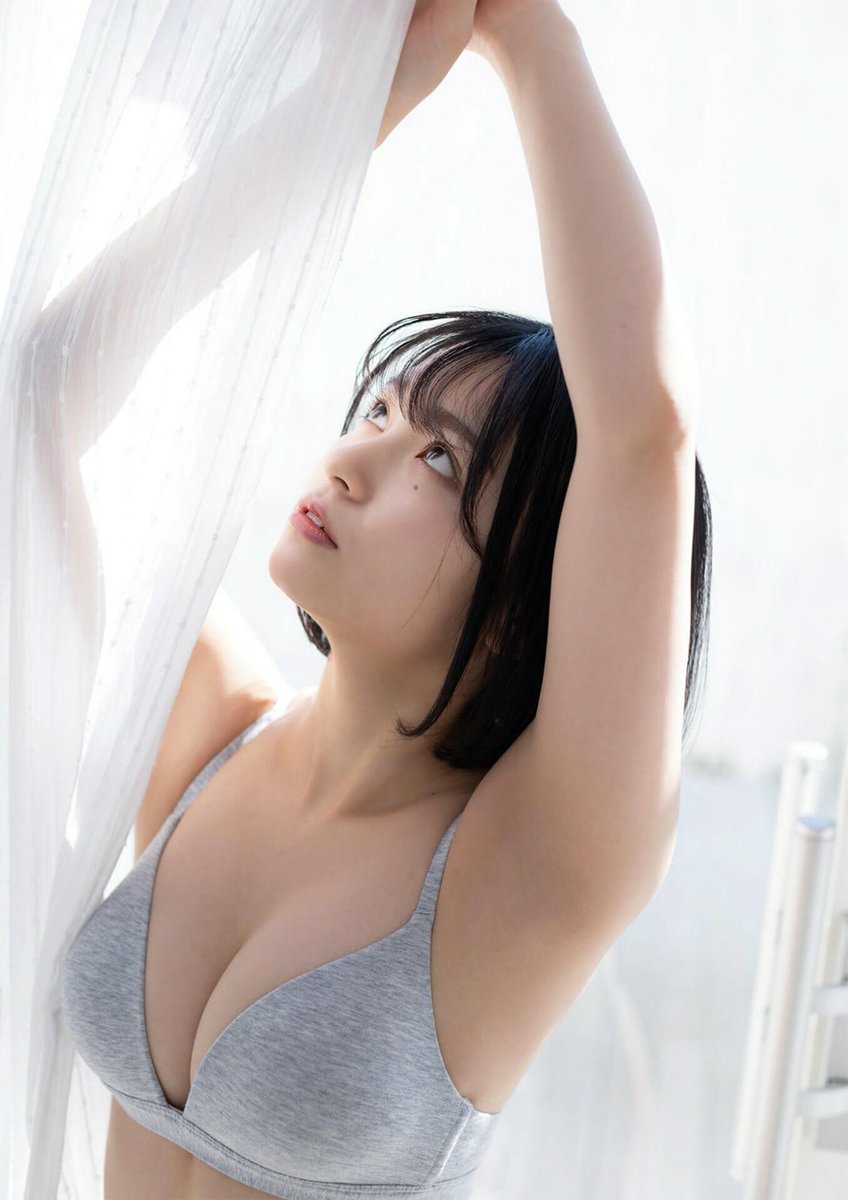 f8bka's tweet photo. きりちゃんのグラビアまたみたいなぁ💙 https://t.co/WUZ0uxzZa9