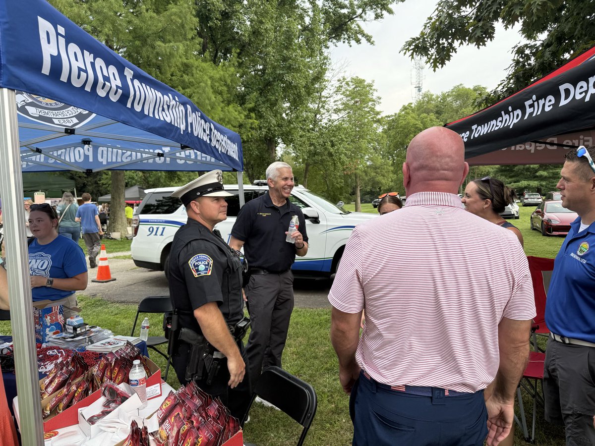 davetaylorOH's tweet photo. Great turnout for National Night Out in Pierce Township! 🇺🇸

It was awesome stopping by Locust Corner Park tonight to connect with neighbors, enjoy the music, and support the dedicated officers and first responders from the Pierce Township Police & Fire Departments.

Events like this are a great reminder of how strong and supportive our community really is. A huge thank you to the Pierce Township Police Department, emergency responders, and volunteers for putting together such a fun evening for local families!

#NationalNightOut #clermontcountyohio #PierceTownshipOhio #Community #DavidTaylorForCongress