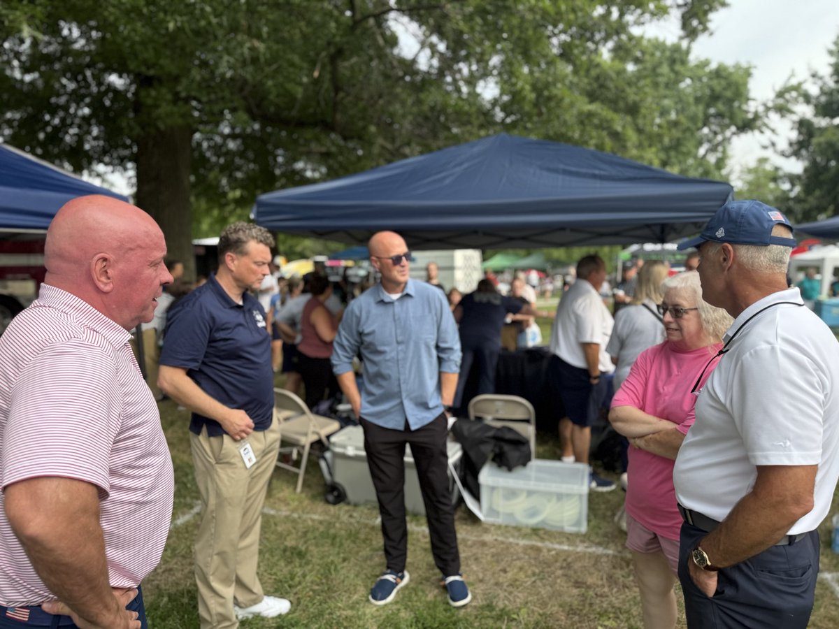 davetaylorOH's tweet photo. Great turnout for National Night Out in Pierce Township! 🇺🇸

It was awesome stopping by Locust Corner Park tonight to connect with neighbors, enjoy the music, and support the dedicated officers and first responders from the Pierce Township Police & Fire Departments.

Events like this are a great reminder of how strong and supportive our community really is. A huge thank you to the Pierce Township Police Department, emergency responders, and volunteers for putting together such a fun evening for local families!

#NationalNightOut #clermontcountyohio #PierceTownshipOhio #Community #DavidTaylorForCongress