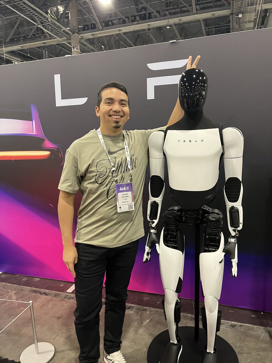 carloslfu's tweet photo. Love robotics!!

At #AI42026 https://t.co/cthhFTrA9c