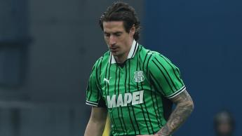 Infofatti's tweet photo. Brutto ko per il #Sassuolo: 1-4 con il #CeltaVigo, esordio di #Adzic ma ancora guai in difesa.
Pochissimi segnali positivi e in difesa continua a fare i conti con l'emergenza (indisponibili #Idzes, #Candé e anche #Walukiewicz) https://t.co/oxoR9umBVF