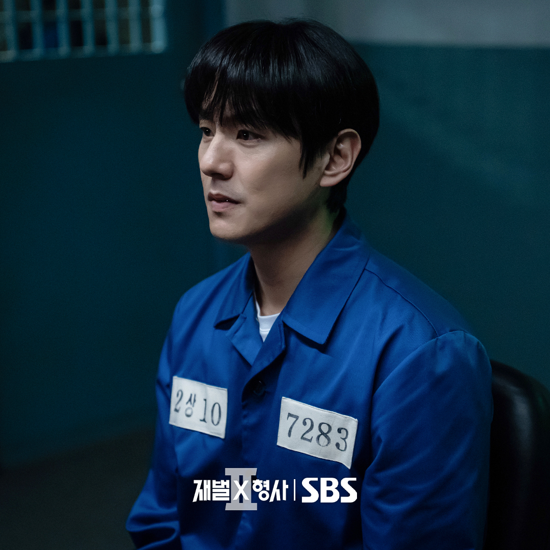 SBSNOW's tweet photo. 반갑지만 마냥 반갑진 않은 얼굴😶
감옥에서 돌아온 시즌1 최종 빌런 곽시양?!

SBS 새 금토드라마 <재벌X형사2>
☞ 8월 7일 [금] 밤 9시 50분 첫 방송

#SBS새금토드라마 #재벌X형사2
#FlexxCop2 #안보현 #정은채 https://t.co/kLacUZ7OOE