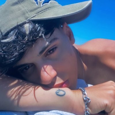 GSG_500's tweet photo. #صورة_جديدة_للملف_الشخصي https://t.co/BunP6KzG8f