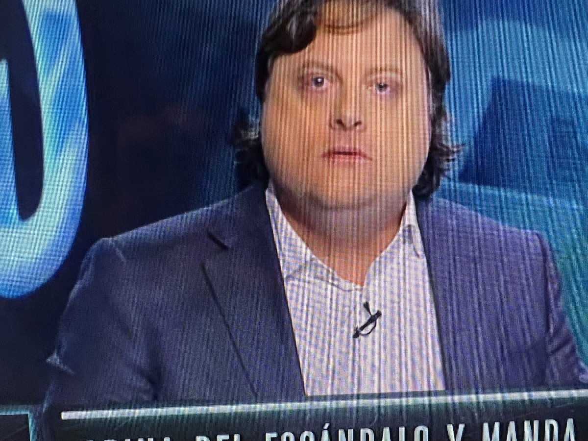 mrhitchcok's tweet photo. Ahí está este guatón QLO impresentable de @jgalemparte, tratando a todos de zurdos HDP y defendiendo criminales saca ojos.
¿y los pelotudos van a seguir yendo a esta mierda de @Sinfiltros_tv ?
Si veo alguno de izquierda ahí.
Amerita que lo manden a la chucha.
El asqueroso traidor del pingüino ¿dando cátedra de que ?
El carnicero Crespo solo está libre porque le arreglaron la ley a medida para ello.
Ese stream hay que CANCELARLO de parte del progresismo, que hablen solos los nazis.
Es discurso de odio.
Ya no hablo más de esta mierda de programa.
Weon de izquierda de verdad que vea ahí, me encargaré personalmente que lo manden a la chucha.
Ponen a Máltes como personaje de izquierda🤦🏻‍♂️.
Solabarrieta cagó su carrera aunque le digan que la rompiendo, quedó cazado a  los nazis.
🥴🥴🥴
Primera vez que lo veo por morbo en realidad, pero es vomitivo.