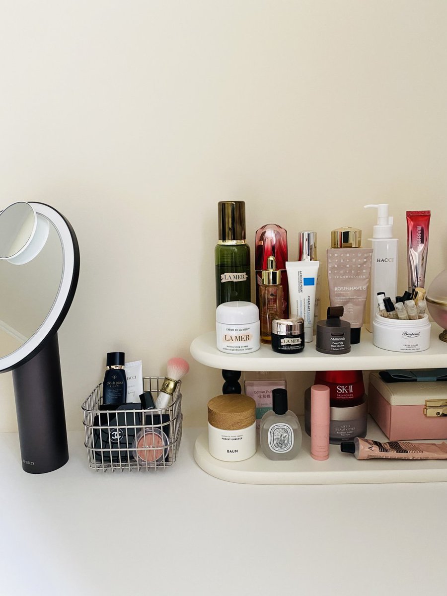 Jinx_mmo's tweet photo. Clean space, clear mind. My cozy little skincare sanctuary https://t.co/3rVlLhqh8R