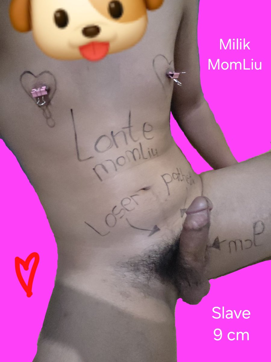 sweetliu_'s tweet photo. setiap absen tulisannya beda-beda biar gue ga bosen katanya, slave satu ini takut kalau dipost tapi katanya mau buat gue happy, slave memang harus buat majikannya happy terus, karena itu kewajiban slave. 
#slave #pet #bdsm #bdsmindonesia #dogslave #doggy https://t.co/fDNstP1zof