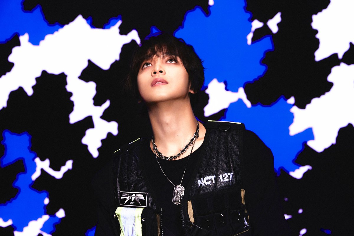 haechanact's tweet photo. Blingy https://t.co/zRak0ec4Ph