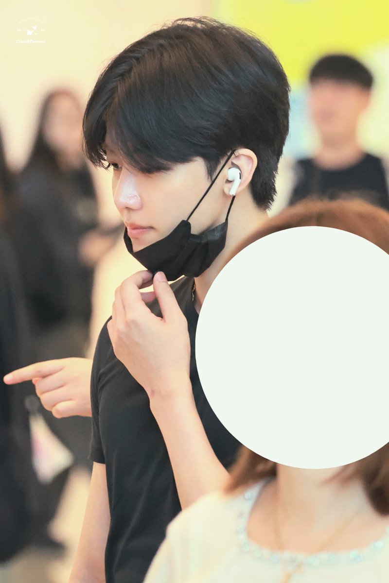 cauliflower813's tweet photo. 260806 ICN

#JAEMIN #재민 #ジェミン https://t.co/IHJsAEqyqF