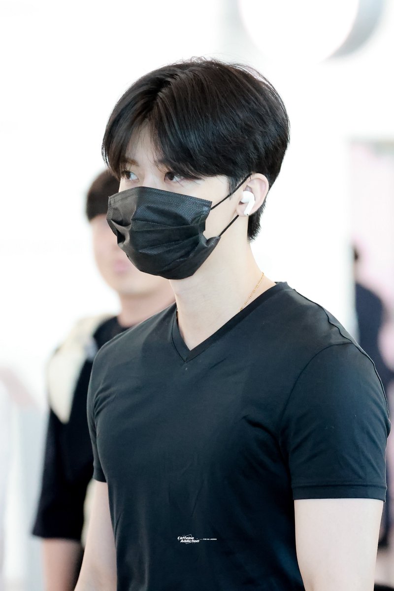 CaffeineA0813's tweet photo. 260806 ICN🛫

#재민 #ジェミン #JAEMIN #NCT #NCTDREAM https://t.co/pzz9XT2cjF