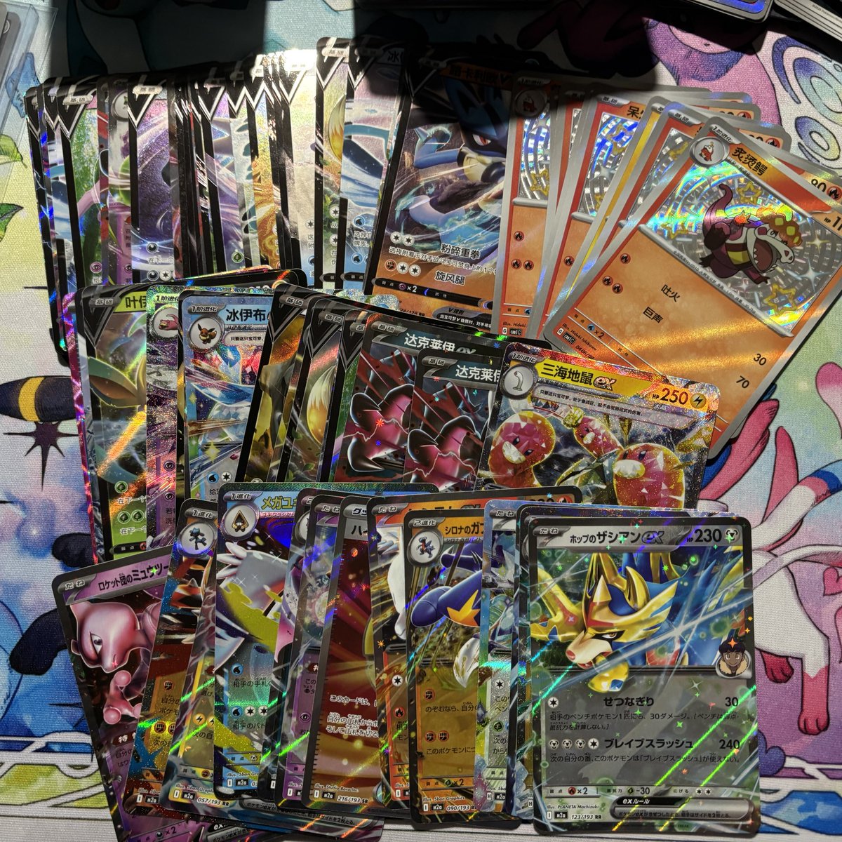 CardGameNomad's tweet photo. So… @coronetpokestop and myself made a trade &amp; he said he was sending some stuff to give to students who like Pokemon.

I had no idea “some stuff” was packs and 100s of singles including ~30 first partner promos. 

The students will absolutely love all of these!

FOLLOW HIM!!! https://t.co/dCNNfciHuG