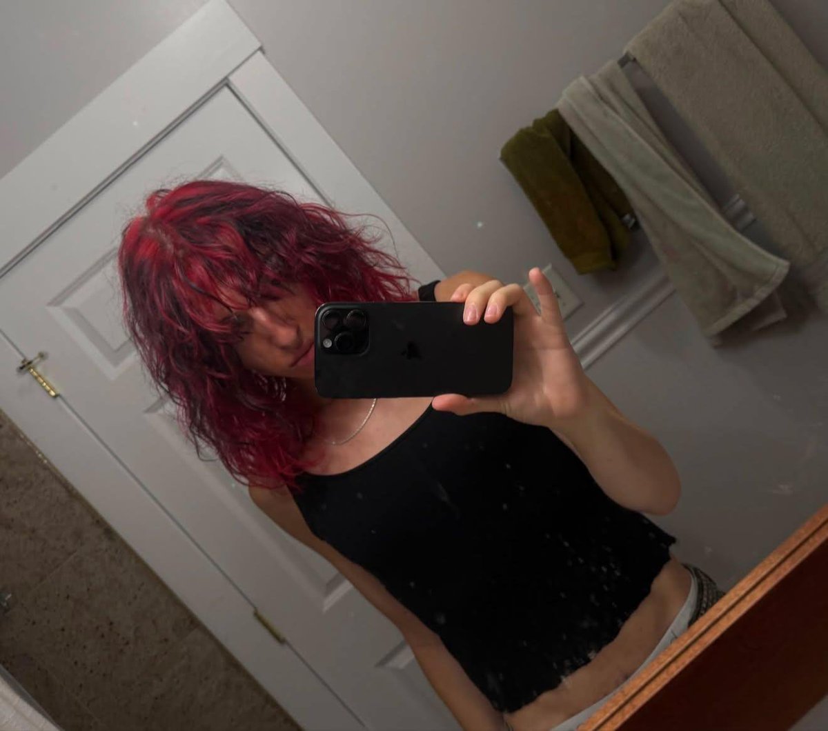 moviess4guys's tweet photo. I'LL SLAP THE SHIT OUT OF ALL OF MY FUCKING OOMFS https://t.co/jowkfssBLL