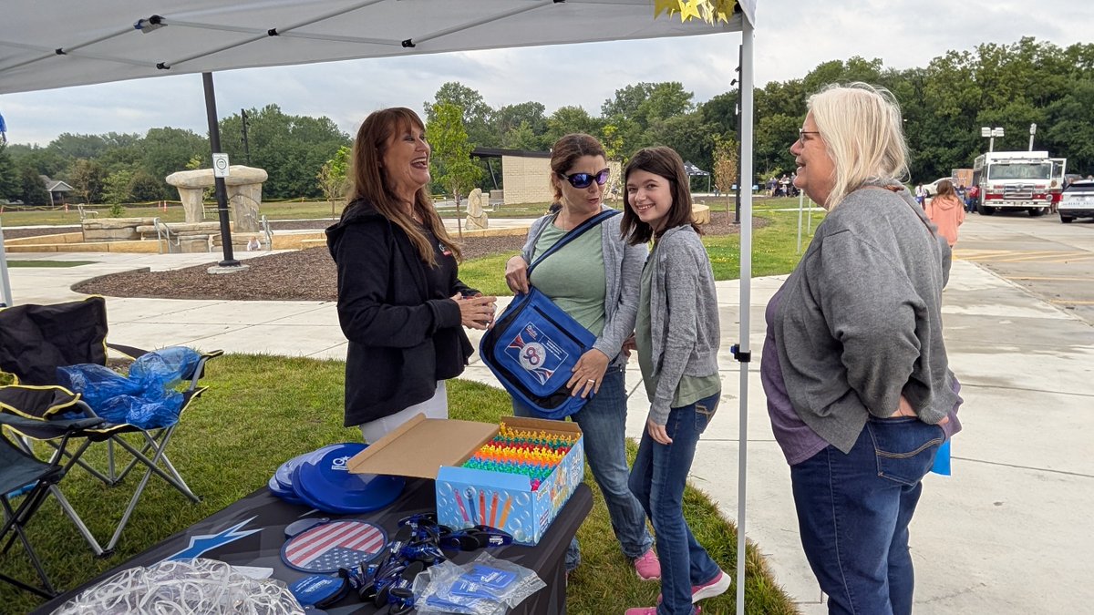OmahaFederalCU's tweet photo. THANK YOU to ALL who attended the Blair Police Dept.'s National Night Out last night! We enjoyed seeing SO MANY smiling faces &amp; hope you &amp; yours enjoyed this well-attended community-building event, too! #PeopleHelpingPeople #BlairNE @BlairPoliceDepartment #ncul #WeCUNebraska https://t.co/s0d1tDk5Gk