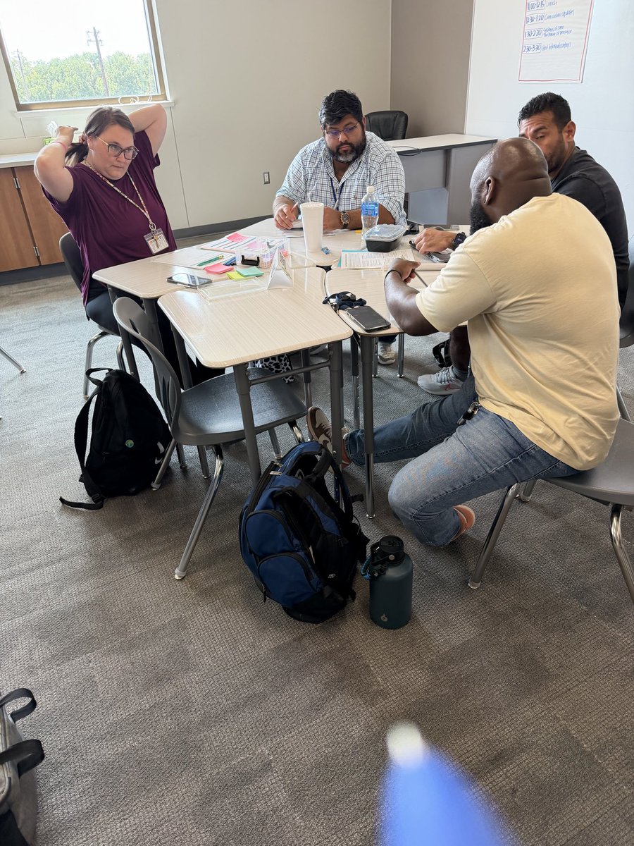 hphyder's tweet photo. The 8th grade SS teams are engaged in TEKS internalization! Intentional internalization is a prerequisite for intentional instructional planning and delivery! #DSDD @jennifer_blaine @awolfeinnovate https://t.co/CCeOgkBeqL