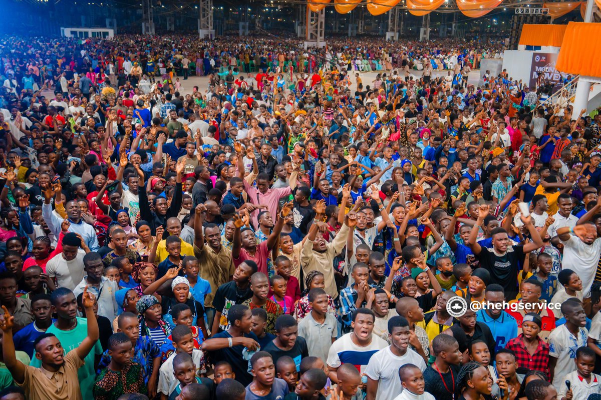 rccghq's tweet photo. In the presence of God, there is fullness of Joy.
We are always rejoicing when our God shows up.

Day 3
Evening Session

#MountainMovers
#RCCGAnnualConvention2026
#RCCG https://t.co/oQROx6if7a