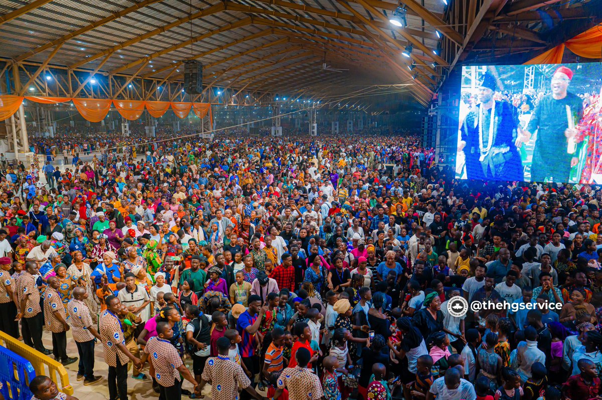 rccghq's tweet photo. In the presence of God, there is fullness of Joy.
We are always rejoicing when our God shows up.

Day 3
Evening Session

#MountainMovers
#RCCGAnnualConvention2026
#RCCG https://t.co/oQROx6if7a