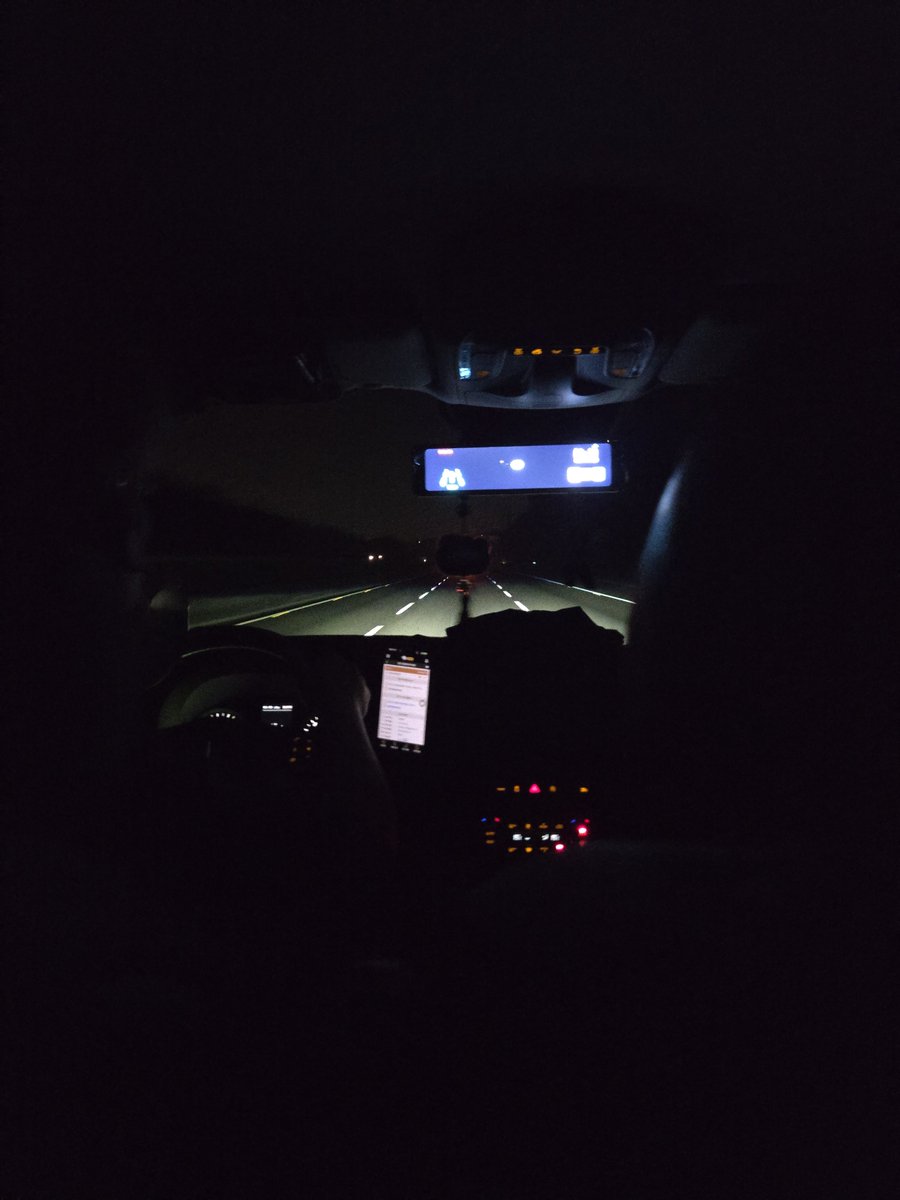 cocottelatte's tweet photo. On the way to the  airport😃😃😃😃😃😃😃😃😃😃 https://t.co/0binsAxwaQ