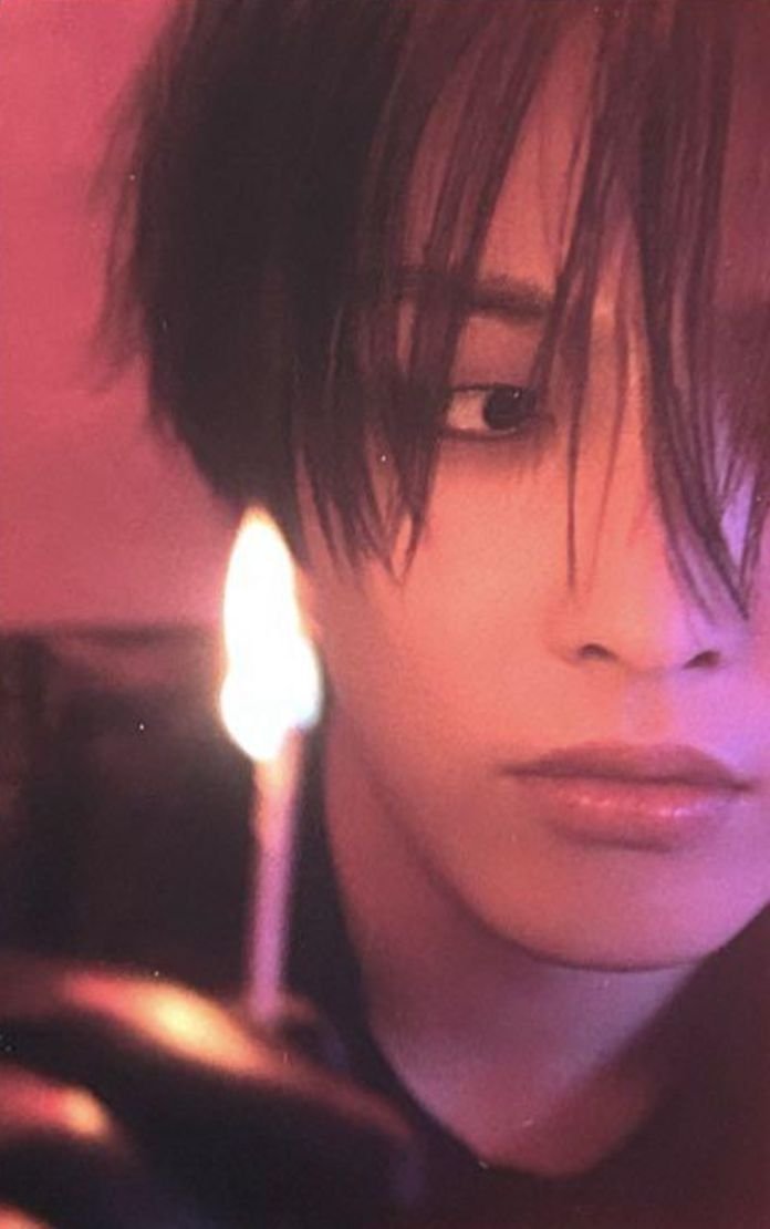 brokerorihara's tweet photo. Staring at the flames of the human soul, the human soul is so simple, humans are so simple minded. 

Father is now one of those....simple humans whole fell into the whole charade of love. 

A false emotion really https://t.co/TWAh2XQUPV
