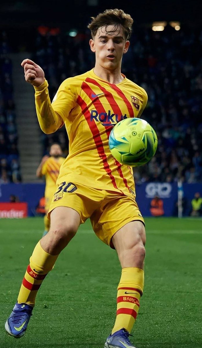 SoccerTwinks's tweet photo. Gavi 🇪🇸 print appreciation post

So many to choose from. Feel free to drop ur faves in the thread 🧵 https://t.co/aQWwevkeTs
