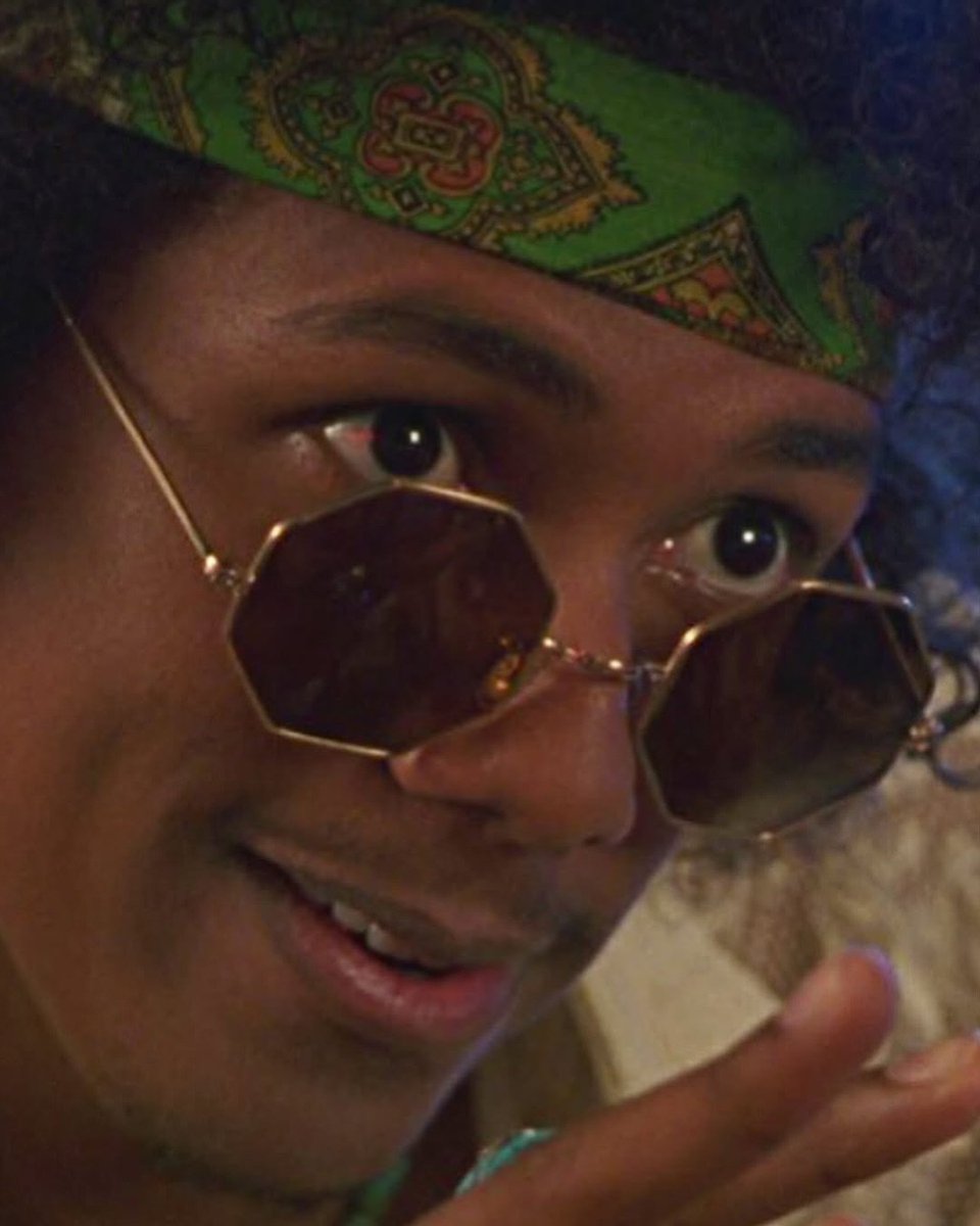 culturejpg's tweet photo. Roll Bounce (2005) https://t.co/5lUrdQ5ZpP