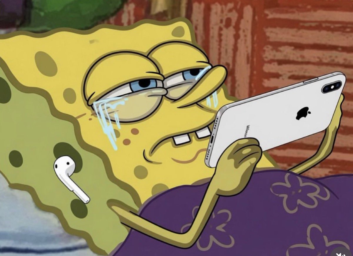 Egyptianmemees's tweet photo. الساعة 2 بعد منتصف الليل وانا بظبط المنبة الساعة السابعة للدوام https://t.co/FjXVJBf1rr