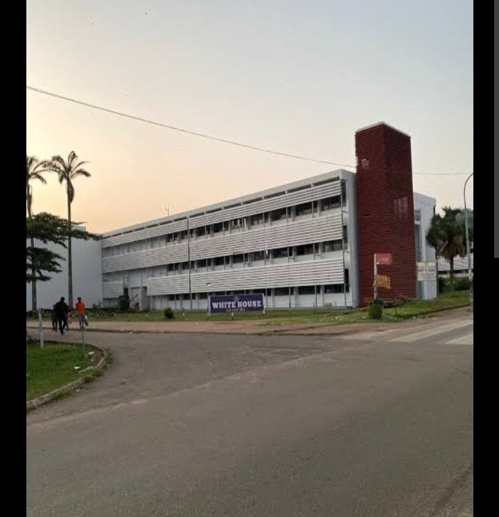 GreatIfeStory's tweet photo. But one question remained...

Where should this university be built?

Several communities hoped to become its home.

Each believed it had the strongest case.

The decision would shape history. 👇 https://t.co/J7uNOkn64S