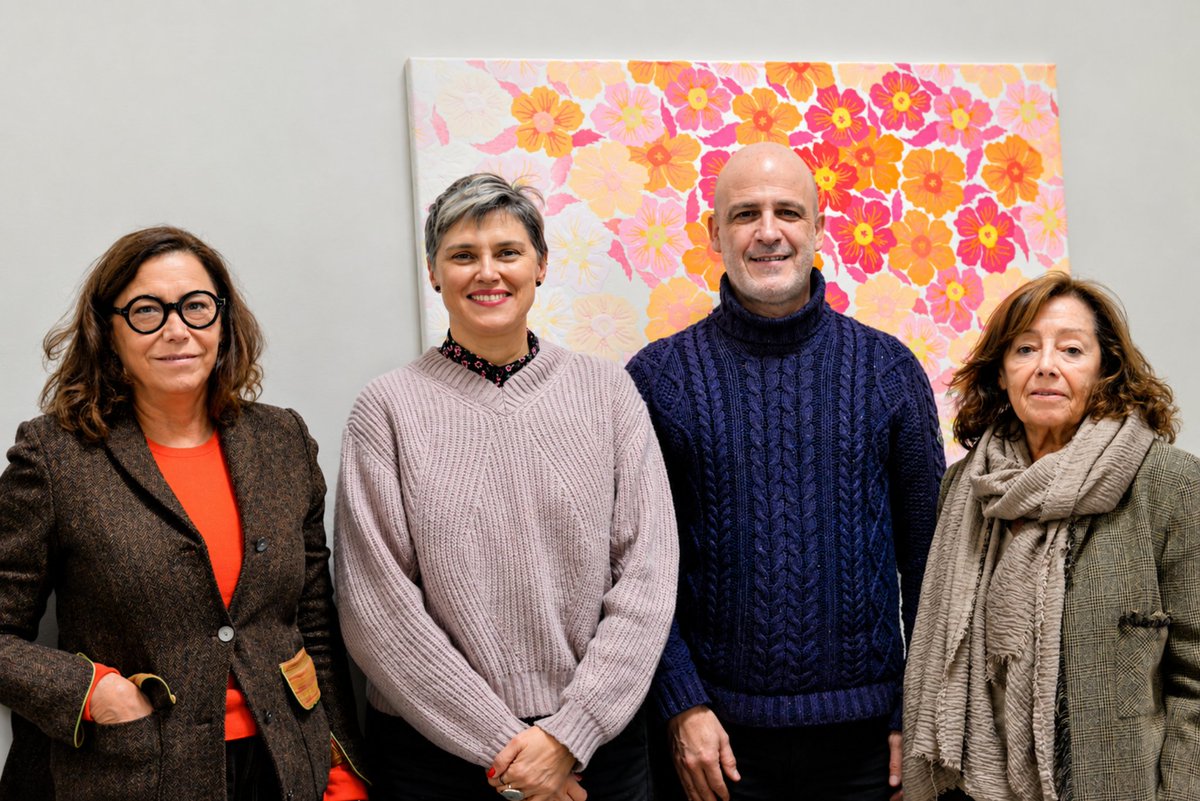 fundacionIDA's tweet photo. 🤝🇦🇷 El acto de firma y contó con María Inés Justo Borga, Presidente de Fundación Espigas, María Isabel Baldasarre, Directora del Centro de Estudios Espigas, Raúl Naón, Presidente de Fundación IDA y Cristina Lafiandra, heredera de la biblioteca y actual directora de Infinito. https://t.co/vDIwk85nlK