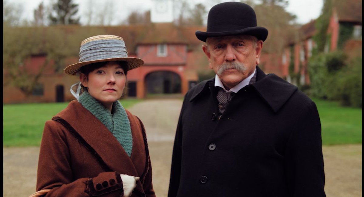 OffTheBill_'s tweet photo. Mark Wingett (DC Jim Carver) as Somerset in Borley Rectory: The Awakening (2025).

#TheBill #OffTheBill #MarkWingett  #BorleyRectory https://t.co/zKO48pOZT3