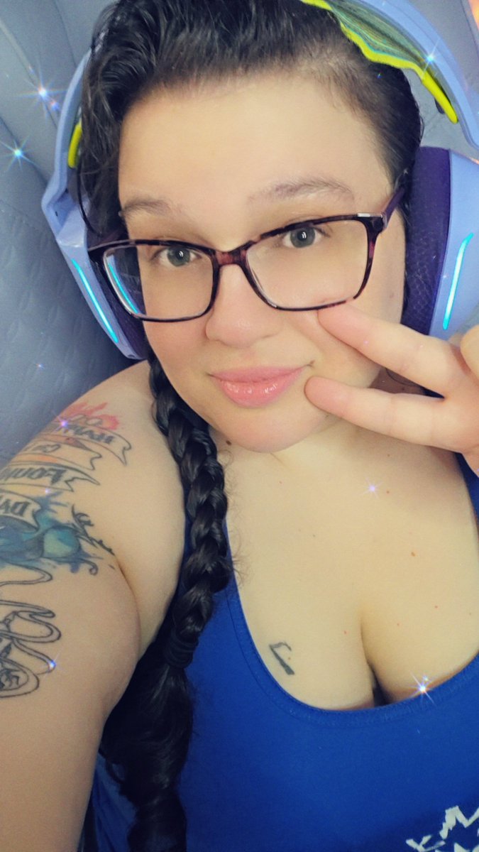 minkittenn's tweet photo. 💜✨️ Live Now ✨️💜

Live Now with #RetroRewind! Come hang out!

🐱https://t.co/eFljK2p0XA

#twitch #streamer #gamergirl #smallstreamer #twitchstreamer https://t.co/dfJHY8vcz6