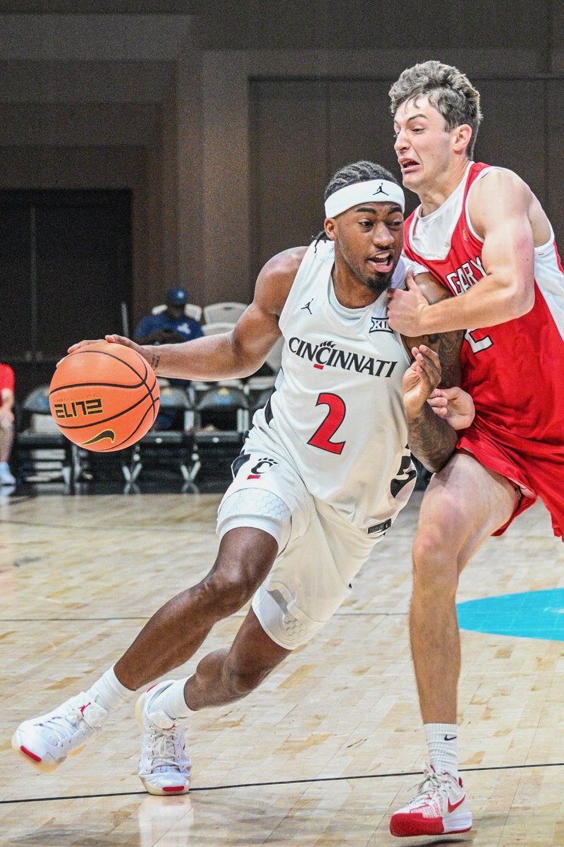 BahaMarHoops's tweet photo. Some flicks from @GoBearcatsMBB 107-66 win here at #BahaMarHoops https://t.co/BaTFX69cU2
