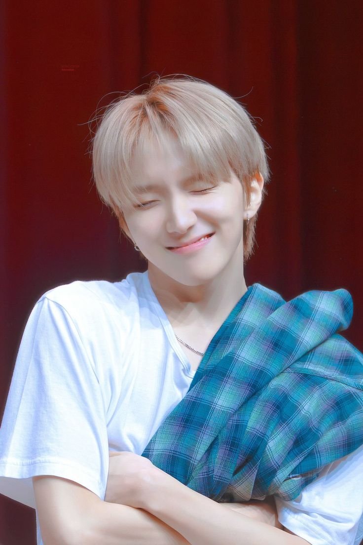 _woonhakie_'s tweet photo. ¬ Day 1 looking for moots #kpoptwt

~ He / him, 25
~ esp / eng / jap
~ Ults Twice, Seventeen &amp; Boynextdoor
~ Likes lots of other groups!
~ Stan since gen 3

Please, like/rt 
 Let's be moots! (﹡ˆ﹀ˆ﹡) https://t.co/ksbqluaEqX