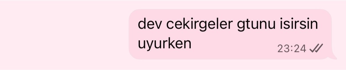 99whiteday's tweet photo. istedigimiz sey olmayinca bizim cirkeflik https://t.co/HpEa19DnPN