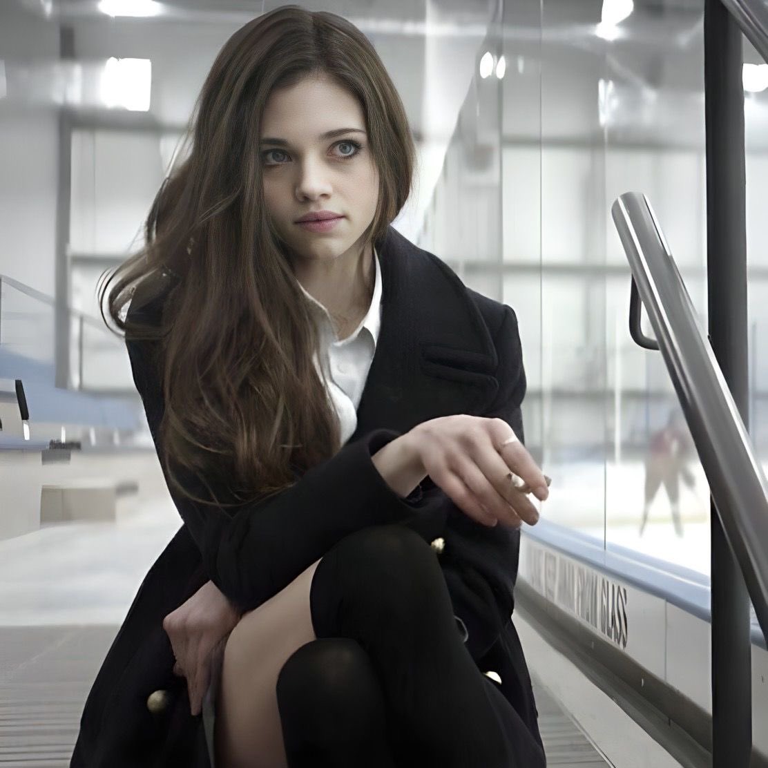 enduringeros's tweet photo. its almost time for india eisley fall https://t.co/AJtY0UgQIN