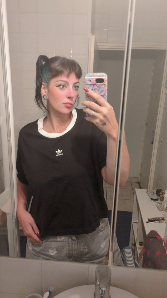 elodiednb's tweet photo. https://t.co/VIj63U23se
