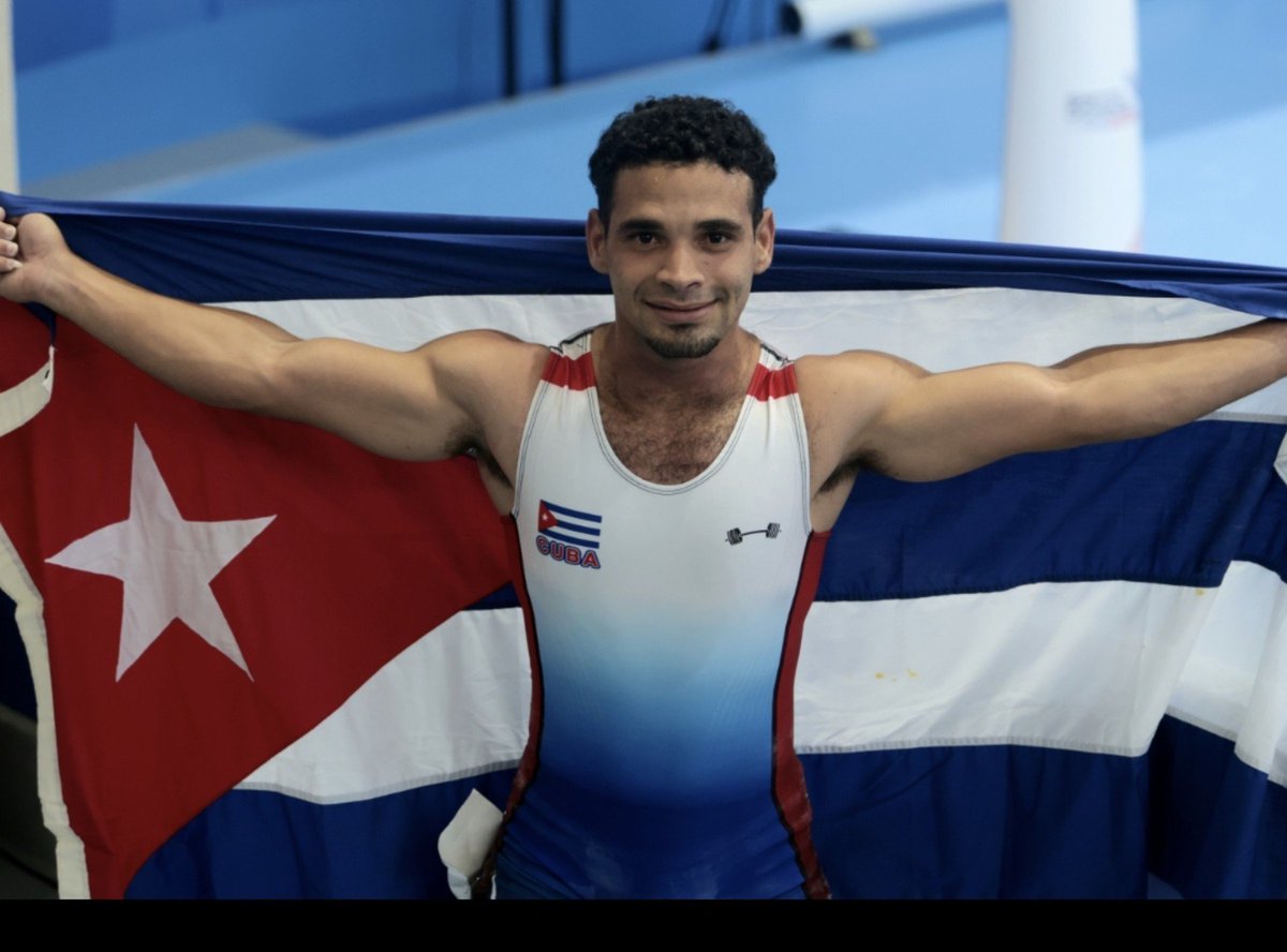 jit_digital's tweet photo. #Cuba en los JJCC de #SantoDomingo2026 
Oro y plata para Otto Oñate en los 60 kg del #levantamientodepesas.
#DeporteCubano #InderCuba65 #VeranoConMiGente #SiemprePorCuba https://t.co/3RUnztfh3T
