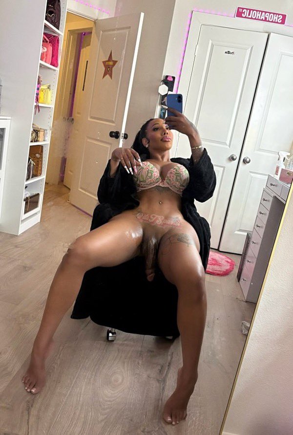 TSPARRISbkp's tweet photo. Give a ❤️ if you love BBC trans 🏳️‍⚧️ 
https://t.co/cN49locY54 https://t.co/3ouD2B1Qnq