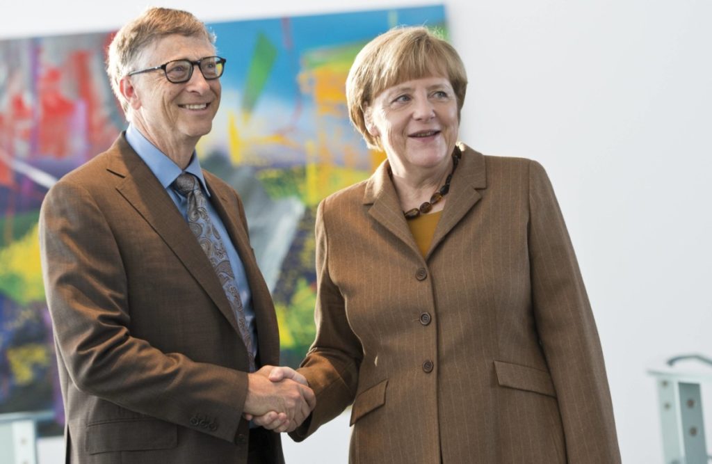 dockyyyyyyyyy's tweet photo. 🚨🇺🇸💉Fauci-Tagebücher belegen: Bill Gates war die treibende Kraft hinter dem globalen mRNA-Impfverbrechen

Die von einem Ausschuss des US-Senats veröffentlichten Corona-Tagebücher von Anthony Fauci, dem ehemals mächtigsten Gesundheitsbeamten der USA, offenbaren nicht nur dessen verbrecherischen Egoismus, mit dem er die Öffentlichkeit jahrelang absichtlich…

🔗 https://t.co/fZNHTZTa34