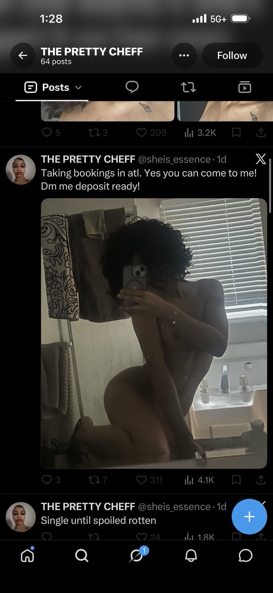 krankcapone's tweet photo. @sheis_essence says she’s taking bookings to sell her pussy in ATL ….but before yall book,  ask yall selves is my bread really worth fucking A bitch that looks like this past her wig and makeup? https://t.co/GKjanRPxlC