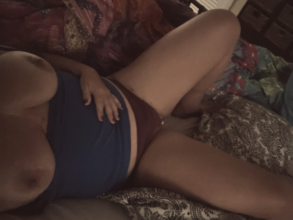 sexysweet2pt0's tweet photo. Men who eat pussy are the best!! I wouldnt be with someone who doesn't enjoy doing it😋 https://t.co/54VWbK6r2Q