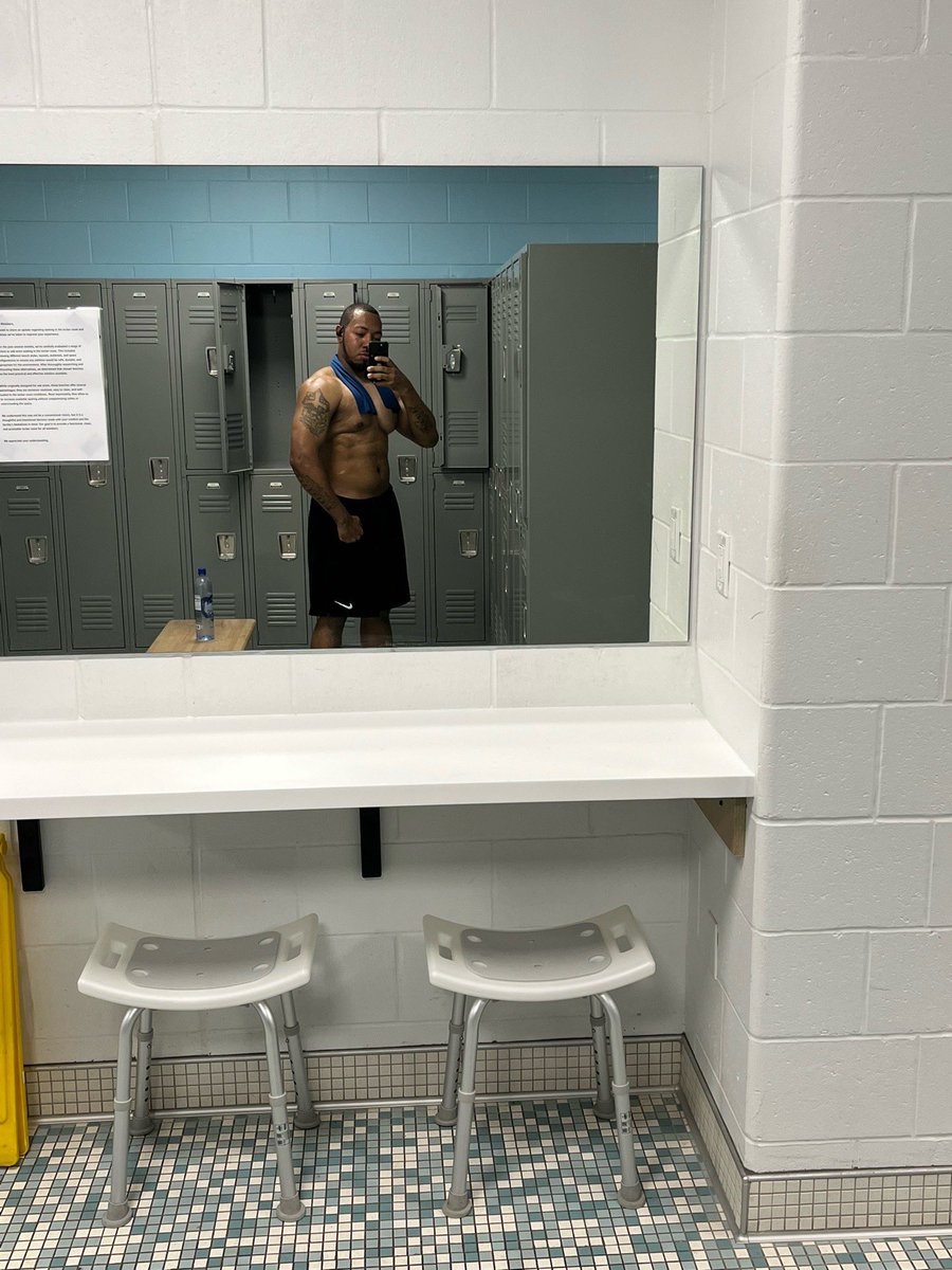 SmarttGuy92's tweet photo. Post workout gym pics!
Arm day done โ
๐ช๐ฟ๐ฅ๐ฅ๐ฅ
#gym
#gympump
#gympics
#gymmotivation
#foryoupage
#fyp https://t.co/N9NuuJXNBU