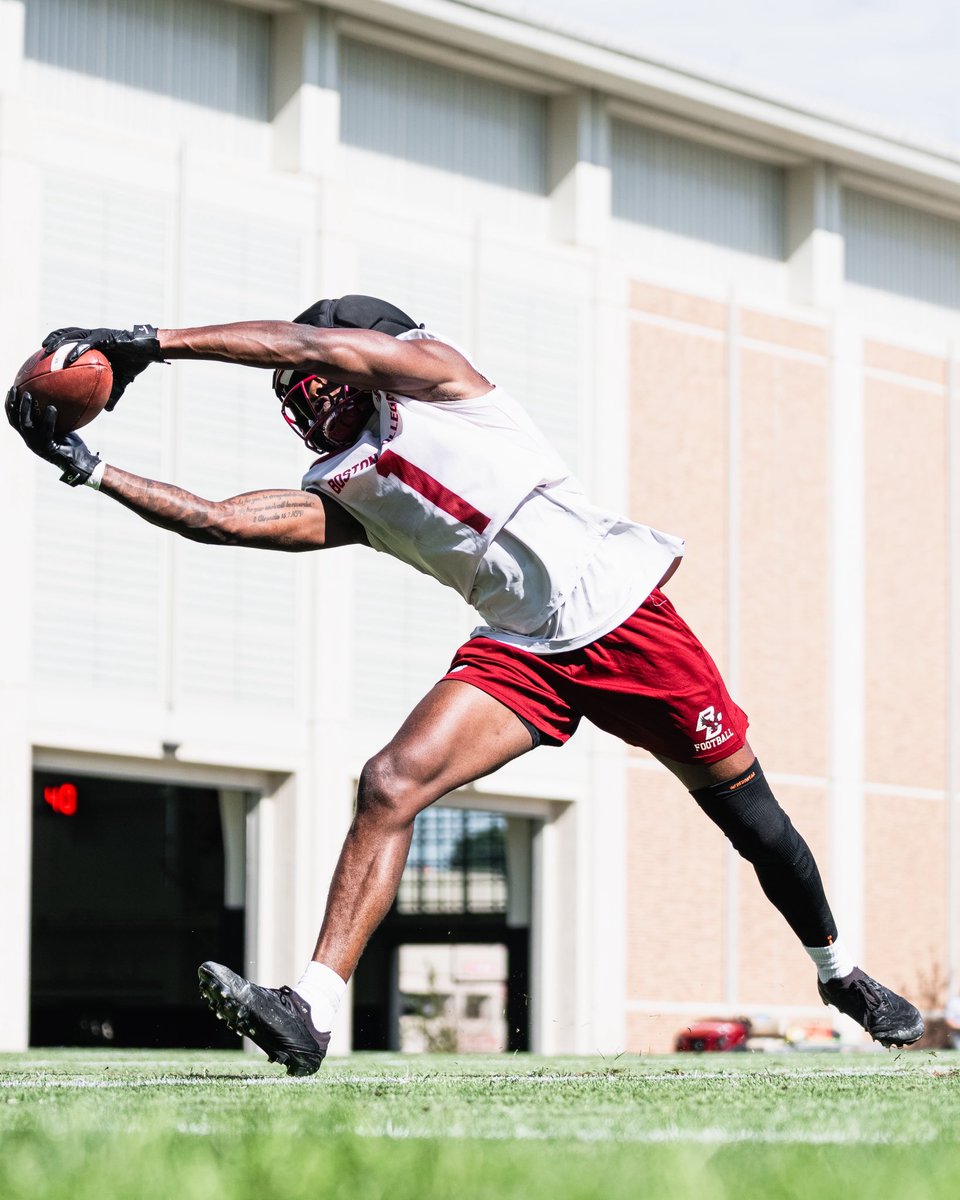 BCFootball's tweet photo. Training Camp Day 1 ✅ https://t.co/XCoBbbpJYW