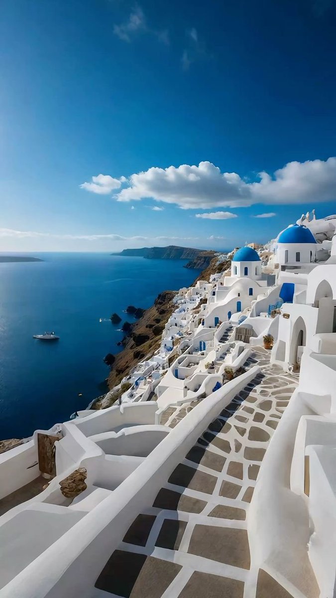 oceannvibe's tweet photo. Greece https://t.co/7bwNbMgsIB