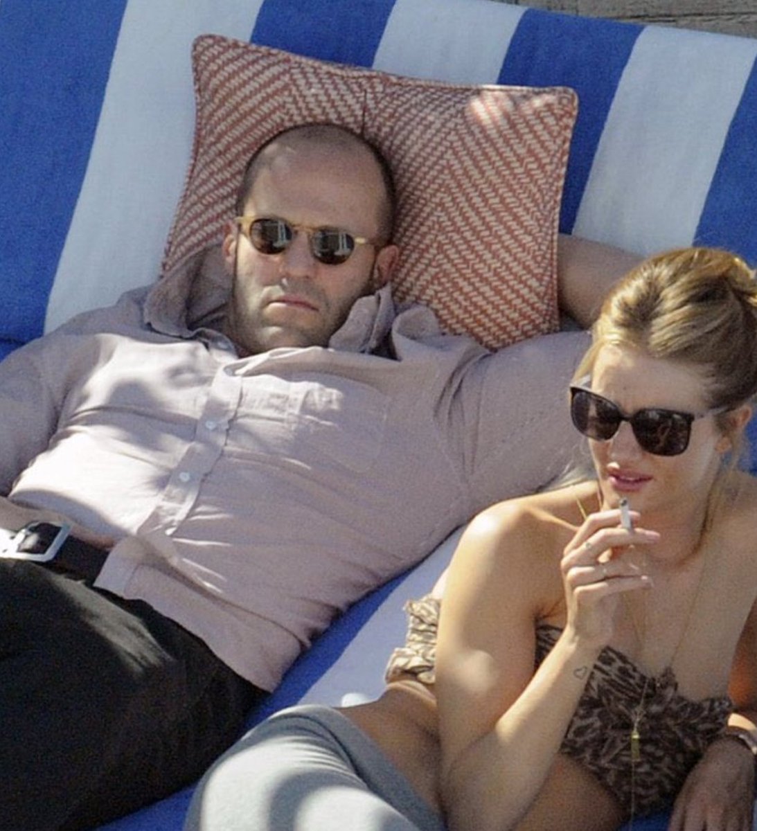 LilyJamesBarnes's tweet photo. @Buckymarvely Tout le monde se fait des films pour rien. C'est juste Jason Statham avec sa meuf 😂 https://t.co/chLFQKKohf