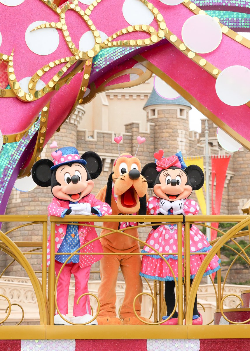 yuna_disneysea's tweet photo. またピンクのかわちい世界にあえるの楽しみ🎀🫶 https://t.co/CaNNc4Dtc7