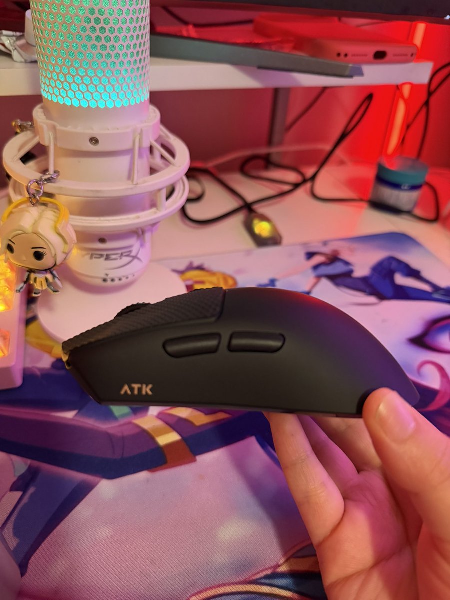 amarivl_'s tweet photo. Nuevo mouse :D #newmouse #valo
ATK Blazing Sky X1 V2 Ultimate Wireless Gaming Mouse, PAW3950 Ultra Sensor, DPI up to 42,000, 54g Lightweight, 8K Polling, 800 Hr Battery Life, All-New Nano Coating, Dual-Mode 2.4G/Wired - Black https://t.co/QPRjZHMGM4