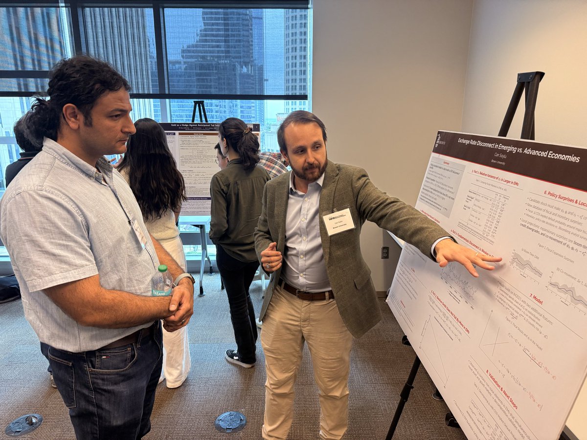 MFRProgram's tweet photo. Excited to see some more poster presentations by Gabriel Ruiz Radrigan (UCL), Zhi Quan (Bill) Shu (NYU), Can Soylu (Brown), and Antonia Tsang (Cambridge). #MFRSummerSession #MacroFinance #EconTwitter https://t.co/Gujgbv60Kh
