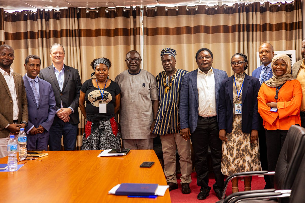 UNDPSierraLeone's tweet photo. Delegates from @UNDP_Lesotho  the Govt of 🇱🇸 visited the @slparliament , Ministry of Foreign Affairs & the upcoming @Tacugama canopy walkway.

The engagements demonstrated how @UNDPSierraLeone integrates development finance across inclusive governance, peace, diplomacy & biodiversity conservation.🇸🇱🤝🇱🇸
@clerkPOSL @UNDPAfrica @FredAmpiah @tayeAmssalu