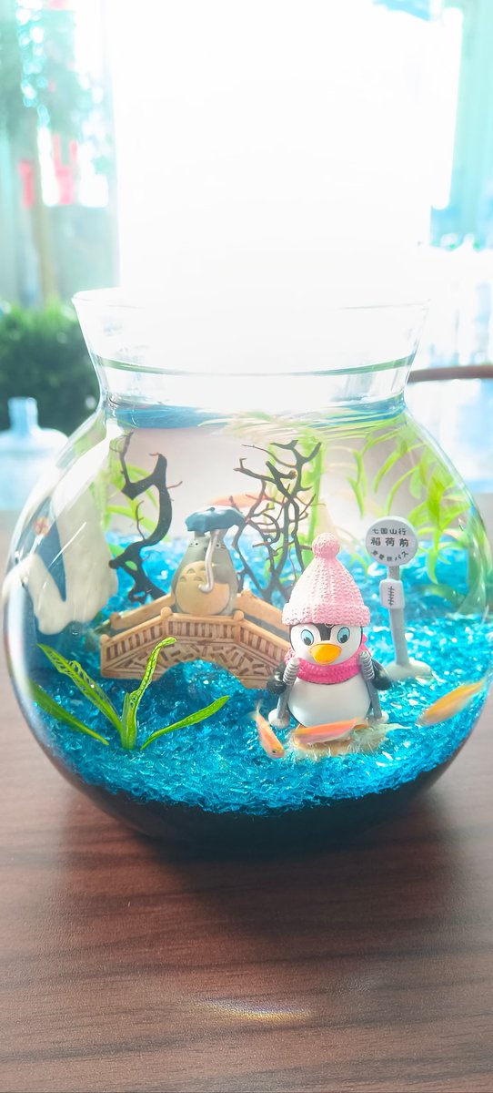 SuperPCOV's tweet photo. [Old glass jar → cute plant pen holder! Skip buying new, upcycle for a sustainable desk. ]， https://t.co/1ZhDwDlZbC